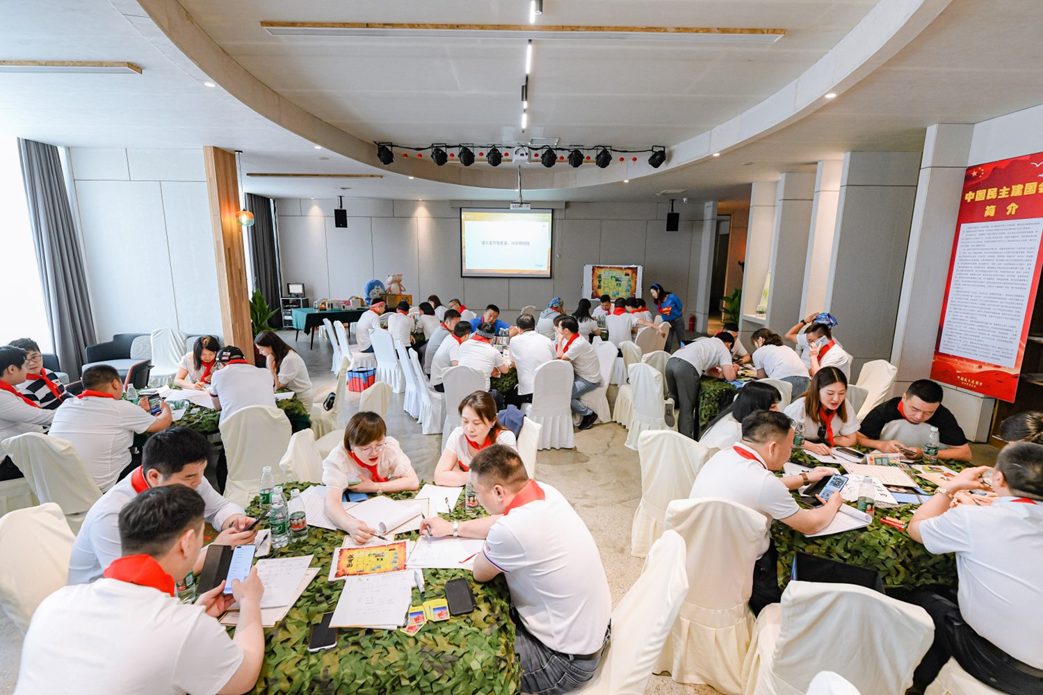 1655084298423395.jpg 1655084298423395.jpg